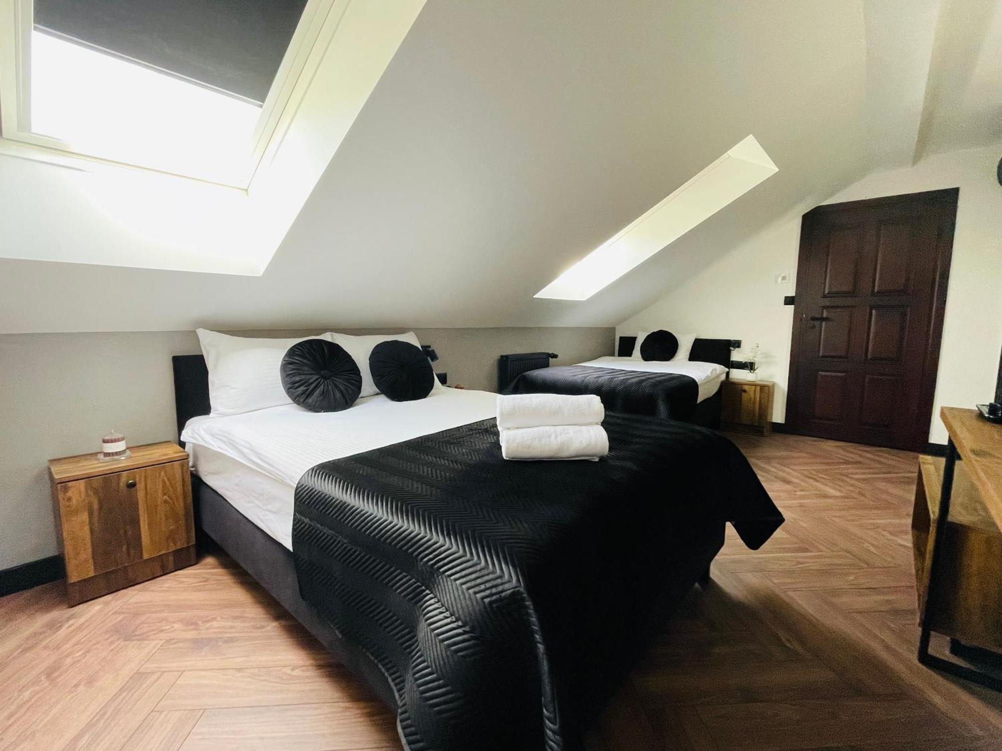 Hotel Millennium Przasnysz Zimmer foto